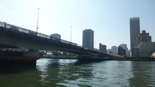 趣を感じる橋ではありません