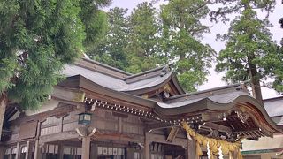 白山神社の総本社は石川県の白山市にあります。