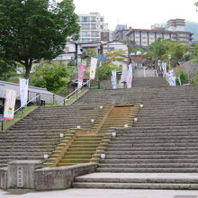 ゆっくりと人生のごとく登る