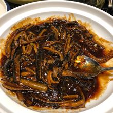 ウナギの稚魚？　どじょう？　もどき？