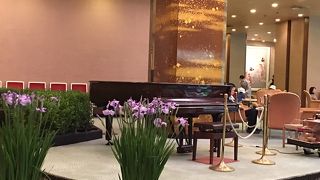 広々とした落ち着く空間でティータイム。