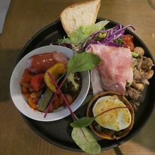 手近と言えば手近