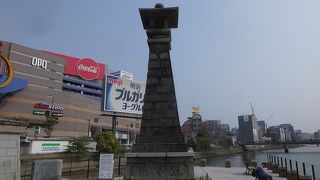 遊園地の記念塔だったみたい