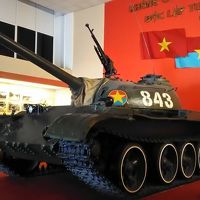 近所の軍事歴史博物館の戦車（なんと国宝）