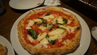 サルヴァトーレクオモアンドバール 京橋