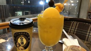 宮坂眼科の姉妹店、マンゴシャーベットがお勧め