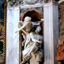 ちょっと写りが悪いけどベルニーニの「 ハバククと天使 」