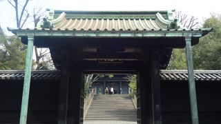 唯一、創建当時の門