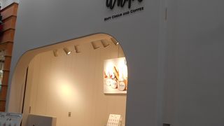 ソフトクリームの専門店です