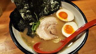 濃厚豚骨スープでおいしい☆