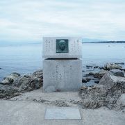 森戸神社の境内の裏手