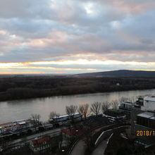 ブラチスラバ城から見えるドナウ川