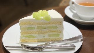 改札から近いカフェ