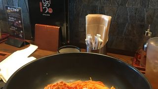 細めのスパゲティが美味