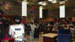 おもしろいＴシャツが売っていた！！