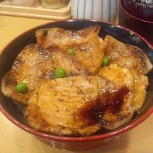 豚丼