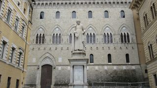 世界最古の銀行