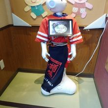 そっぽを向いたペッパー君