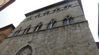シエナ最古の建物