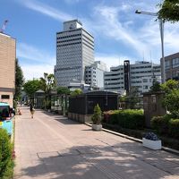 上層階が客室です