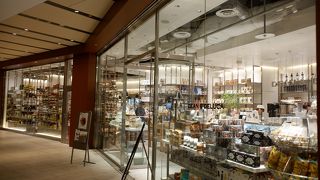 オリーブオイルも豊富です