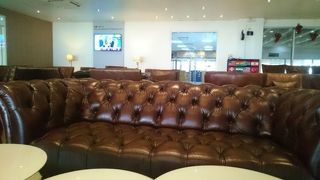 サンブラ プライオリティ ラウンジ (アクラ コトカ国際空港 第3ターミナル)