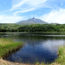 オタトマリ沼から