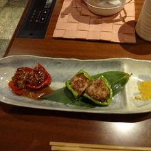 あぐー豚の肉詰めピーマン