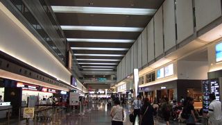 （再訪）出発ロビーが暗い