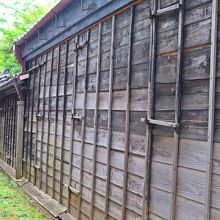 福新呉服店 防火塀