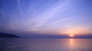 サンセットの時間に乗船すると素晴らしい夕景に出会えます！