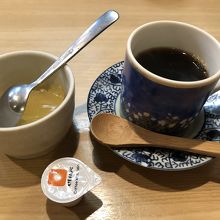 ゼリーとコーヒー