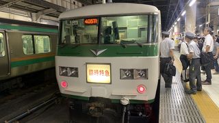 スワローあかぎ7号が、埼玉県の落雷の影響で165系で運行されました。