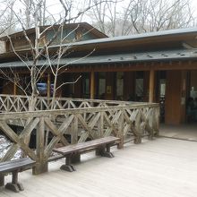 休憩所入口です