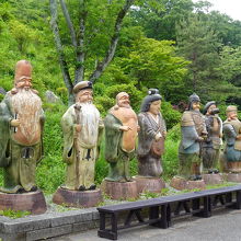 陶器で作られた七福神