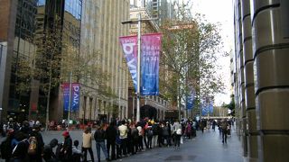 イベントが行われたりする場所のようです