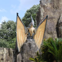 翼竜もいます。