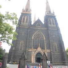 見上げる高さに圧倒されました