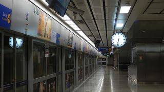 フアラムポーンからクイーンシキリットナショナルコンベンションセンター、クイーンシキリットナショナルコンベンションセンターからシーロムまで乗車