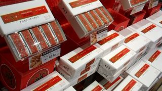 札幌三越の六花亭