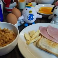 2日目朝食。朝食時間前でしたが、利用させてもらえました。