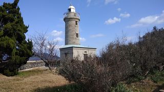 静かな島を散策