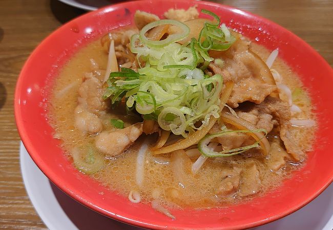 濃厚な味の味噌ラーメン。