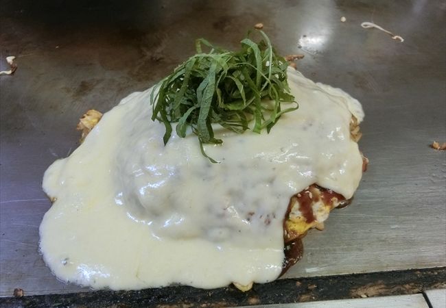 駅前ひろばのお好み焼き屋さん