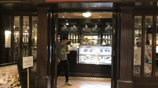 劇団四季のミュージカル観劇のあとのお茶におすすめです