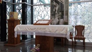 マケドニア生まれですが