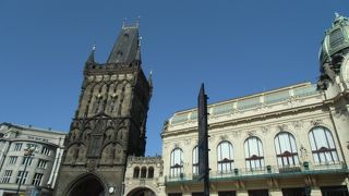 火薬塔 (火薬門)