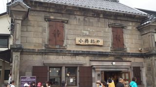 ガラス細工の商品がある