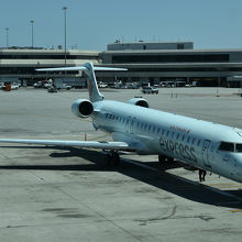 アメリカの大手よりはきれいな機材