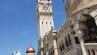 西洋と東洋が交ざった景色